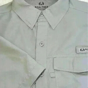 Realtree Fishing Short Sleeve Gray Button Up Mens Size Medium